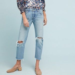 Levi’s Wedgie High-Rise Straight Jeans